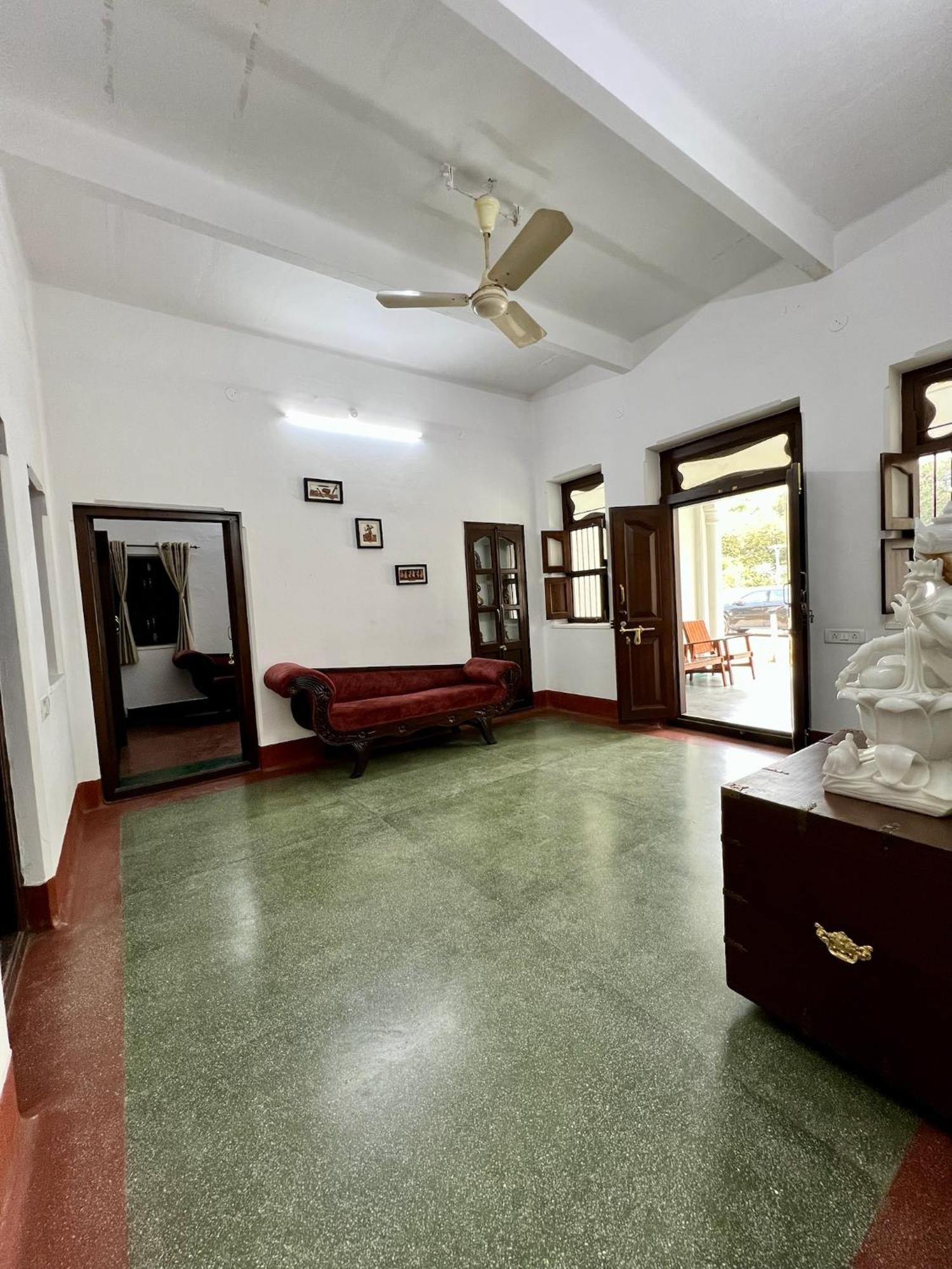 Laxmi Nivas 1949 Bed & Breakfast Secunderabad Bagian luar foto