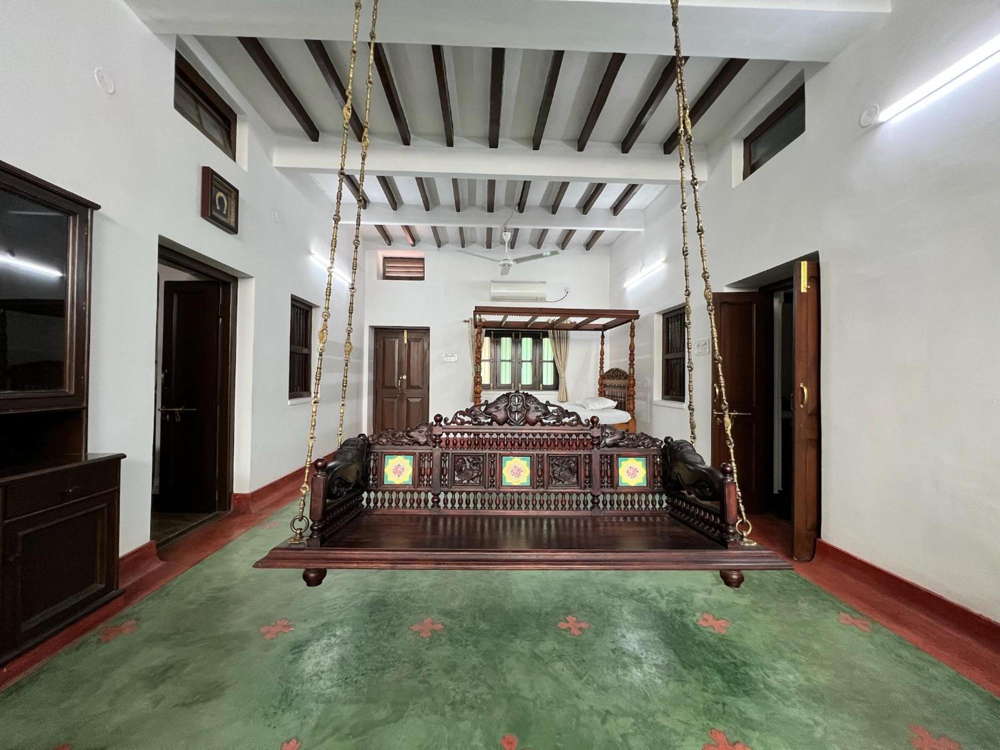 Laxmi Nivas 1949 Bed & Breakfast Secunderabad Bagian luar foto